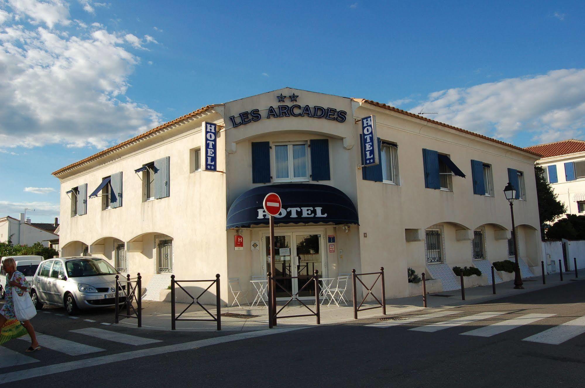 Hotel Les Arcades